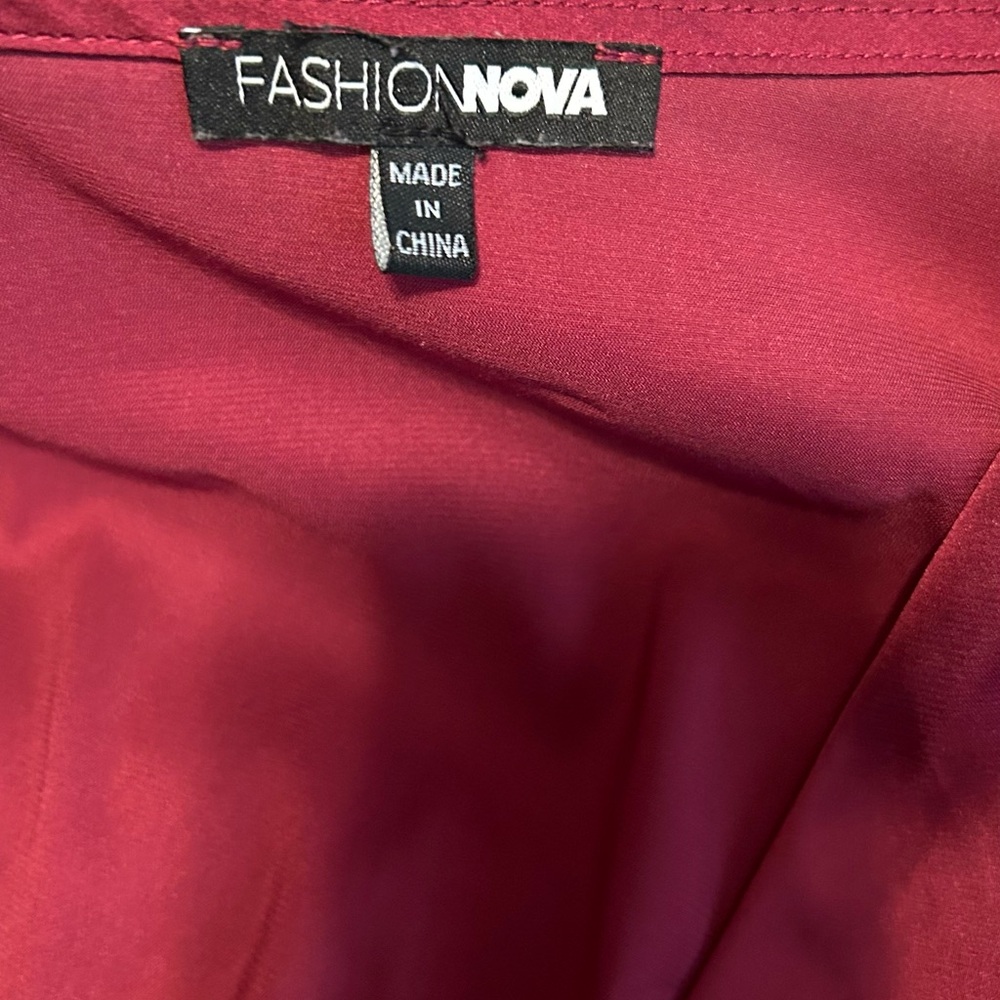 FASHION NOVA WRAP DRESS - Picture 7 of 8